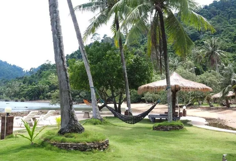 Hotelli Koh Chang Bailan Beach Resort