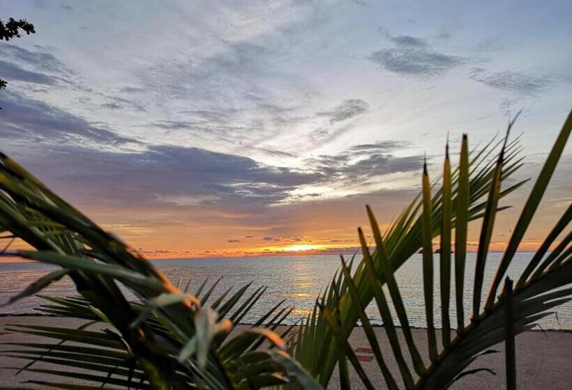 Szálloda Koh Chang Bailan Beach Resort
