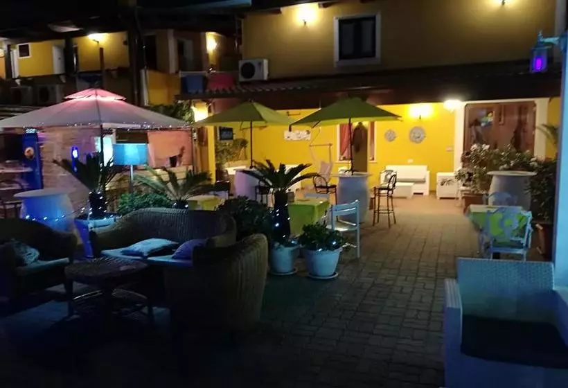ホテル La Calabrese