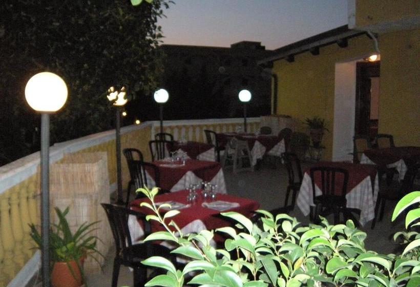 فندق La Calabrese