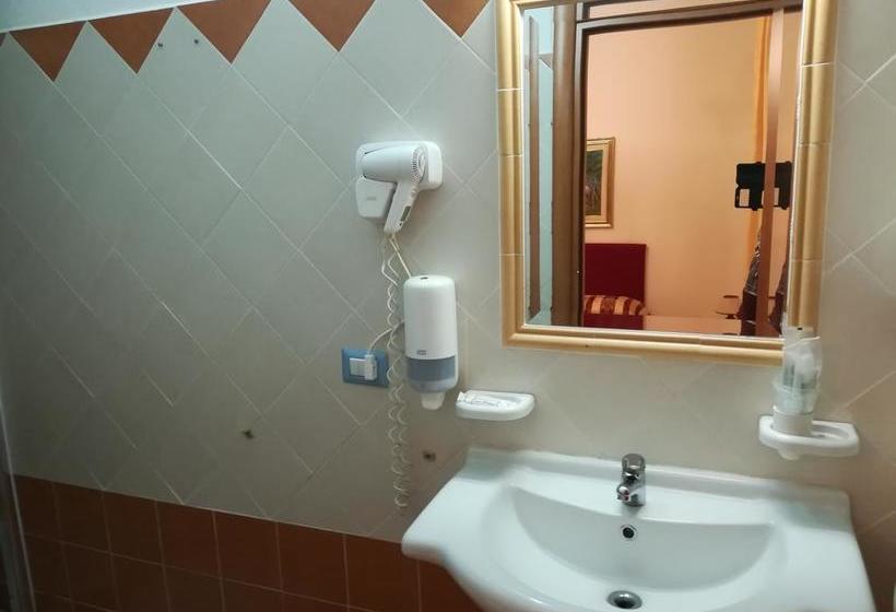 فندق La Calabrese