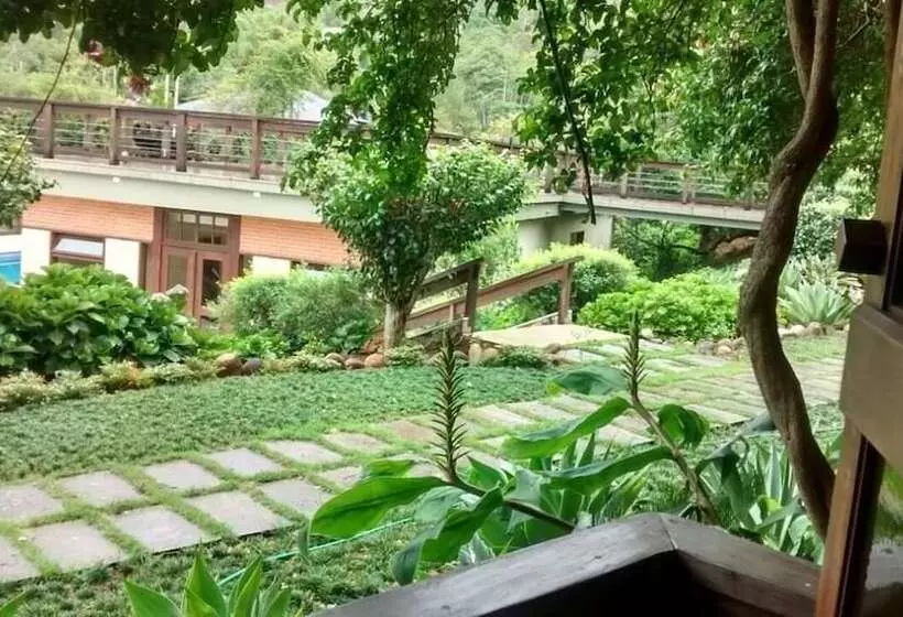 ホテル Pousada Pedra Azul