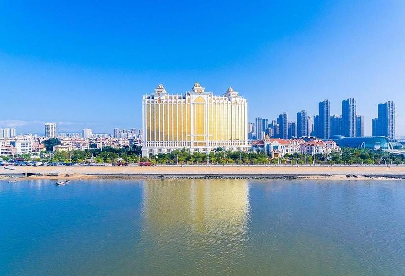 Royal Seaside Hotel And Hot Springs Xiamen