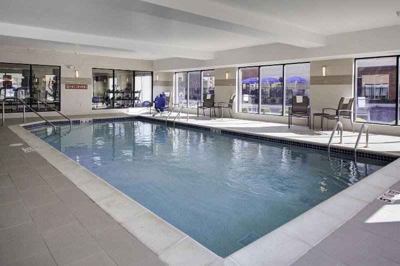 Отель Towneplace Suites By Marriottdetroit Canton