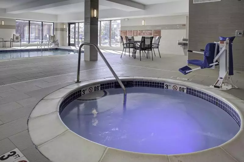 Hotelli Towneplace Suites By Marriottdetroit Canton