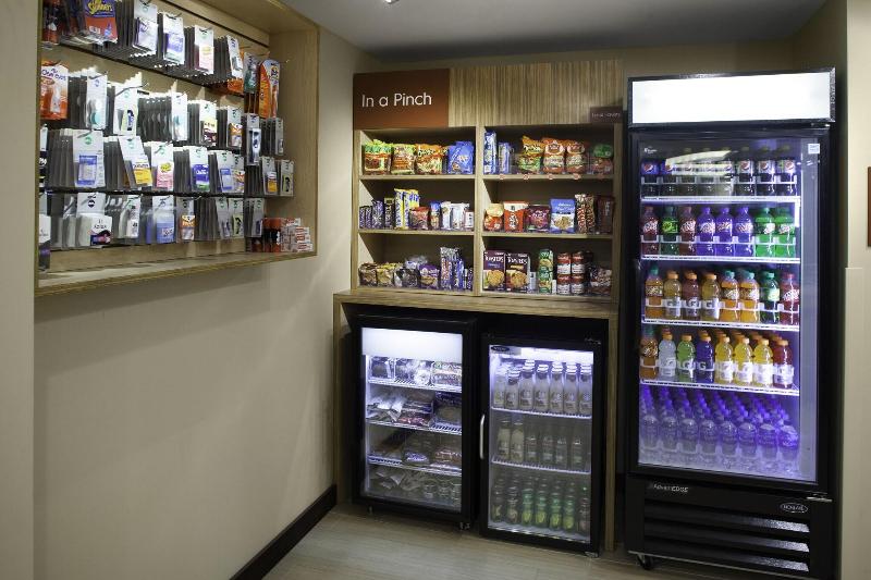 Отель Towneplace Suites By Marriottdetroit Canton