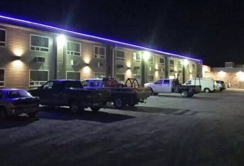 ホテル Travelodge By Wyndham Rosetown