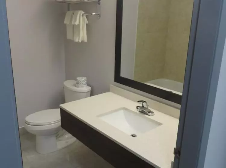 ホテル Travelodge By Wyndham Rosetown
