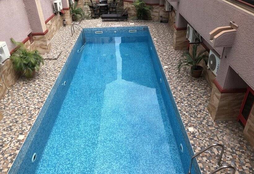 هتل Virginrose Resorts