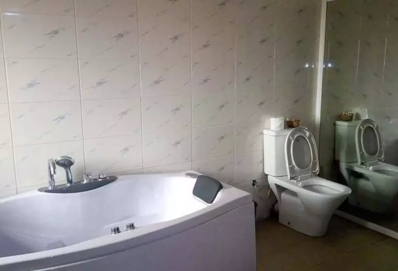 هتل Virginrose Resorts