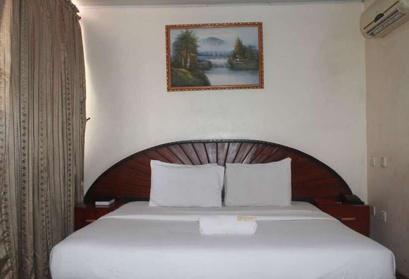 هتل Virginrose Resorts