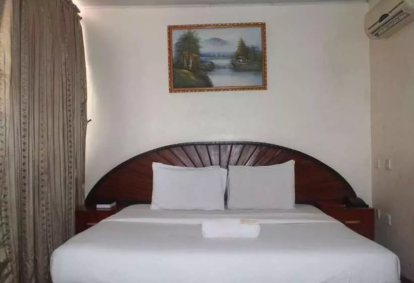 هتل Virginrose Resorts