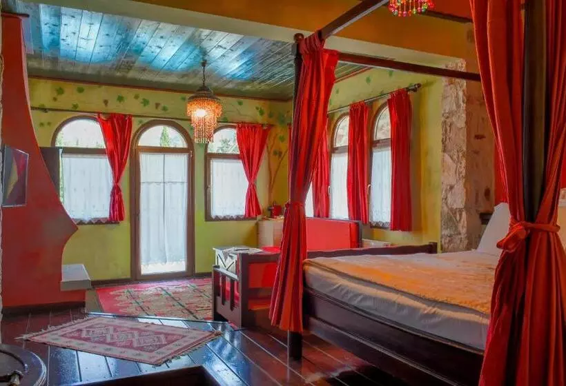 Monastiri Guesthouse