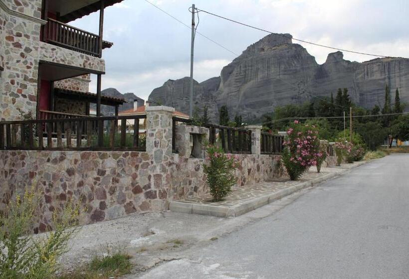 Monastiri Guesthouse