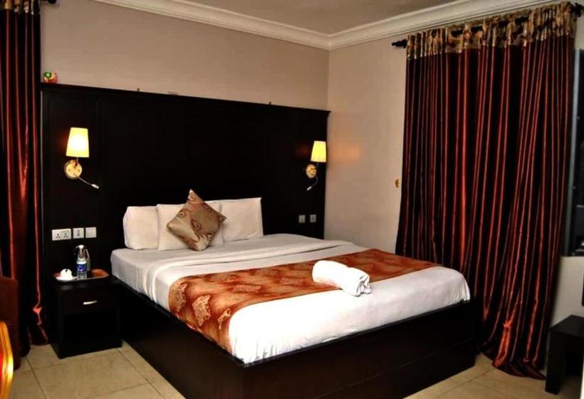 هتل Royal Jatoz S