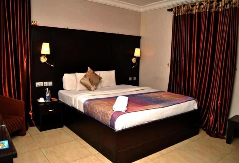 هتل Royal Jatoz S