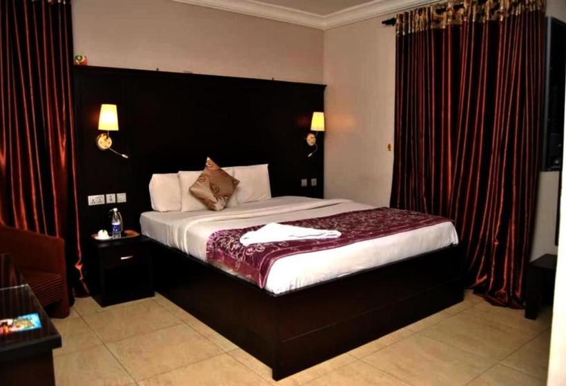 هتل Royal Jatoz S