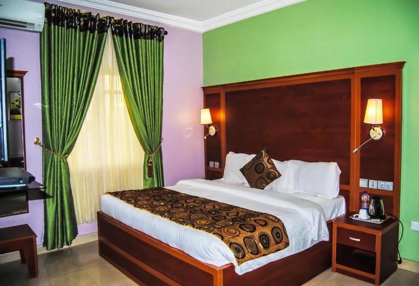 هتل Royal Jatoz S