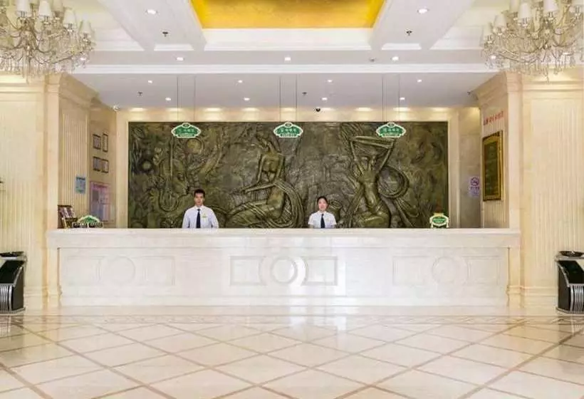 Vienna Hotel Shanghai Happy Valley