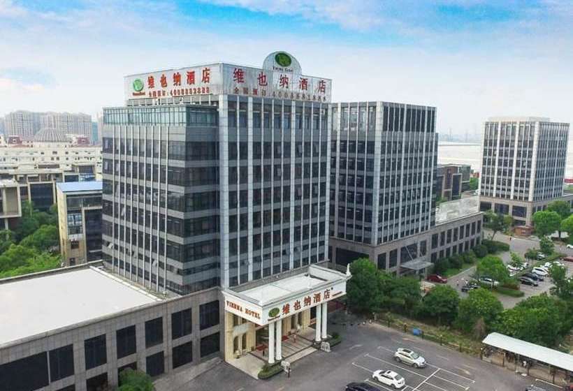 Vienna Hotel Shanghai Happy Valley