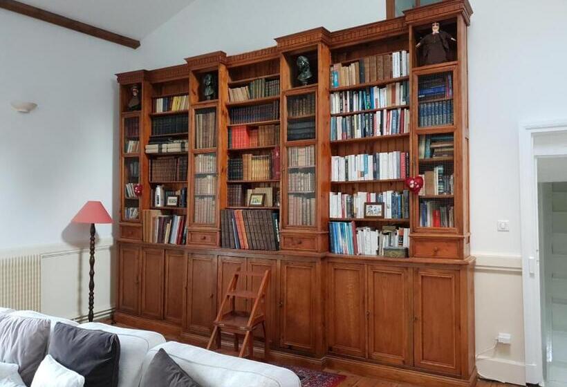 مبيت وإفطار Manoir D Avray Beaujolais