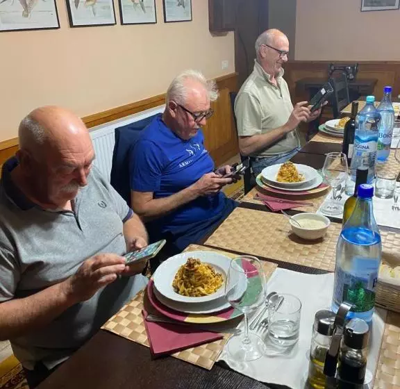 Aamiaismajoitus (B&B) O Mie De Lacuri