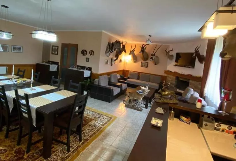 Aamiaismajoitus (B&B) O Mie De Lacuri