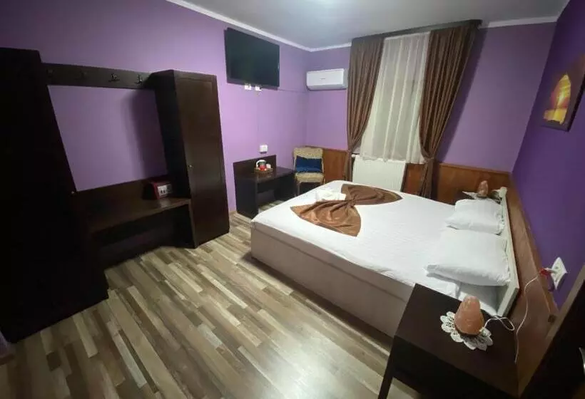 Aamiaismajoitus (B&B) O Mie De Lacuri