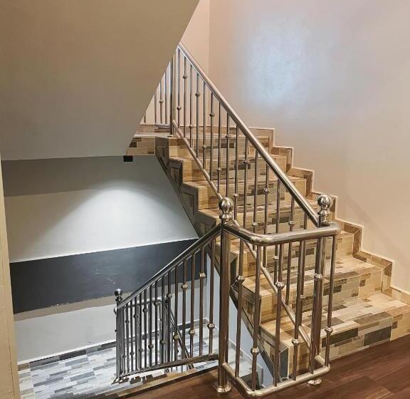 בית מלון כפרי Melur Inn, Tok Jembal