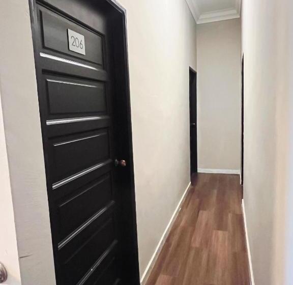 בית מלון כפרי Melur Inn, Tok Jembal