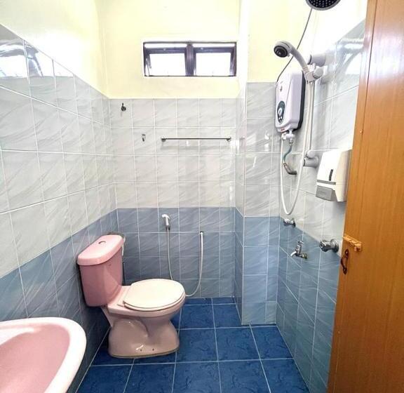 בית מלון כפרי Melur Inn, Tok Jembal