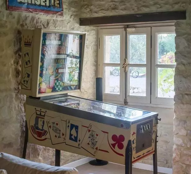 ペンション Gîte De Charme La Cour Souveraine