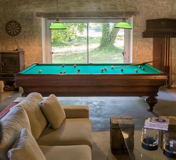 بنسيون Gîte De Charme La Cour Souveraine