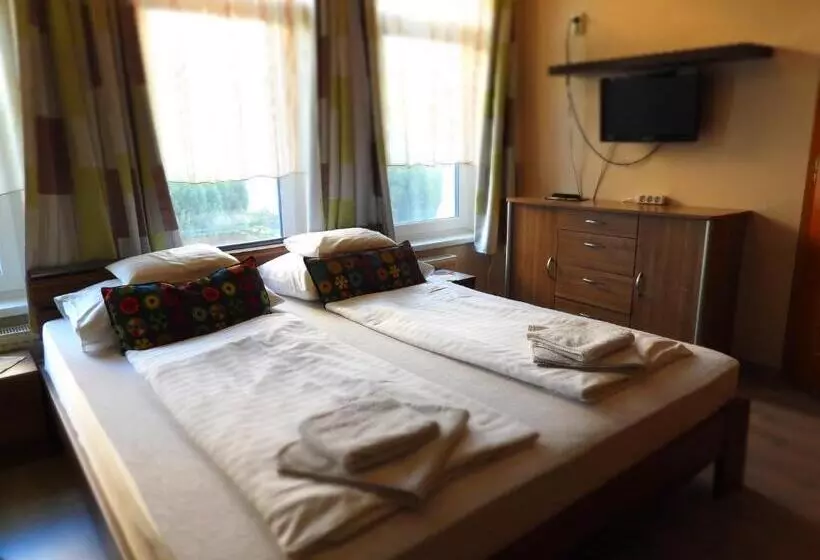 Pension Médea Apartman