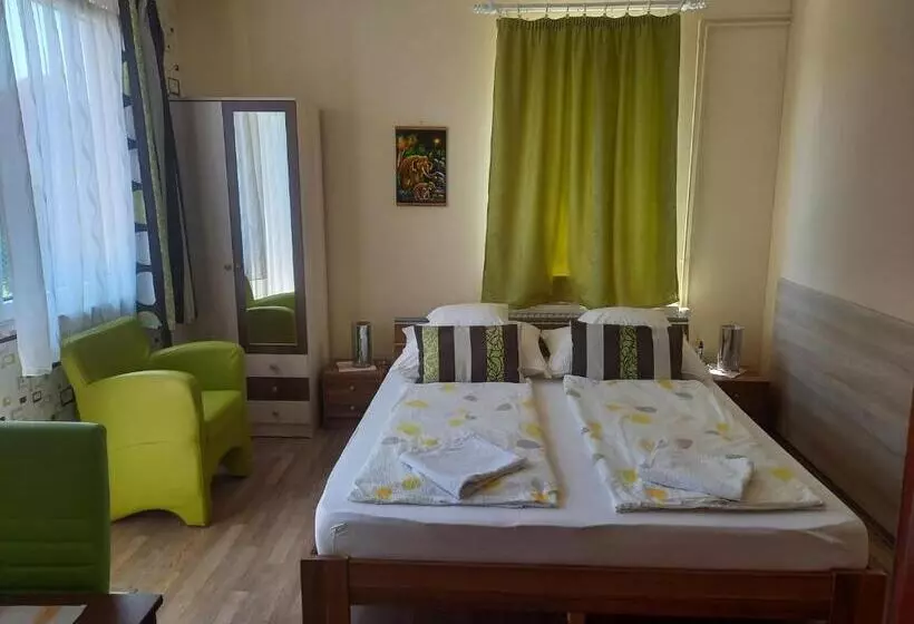 Pension Médea Apartman