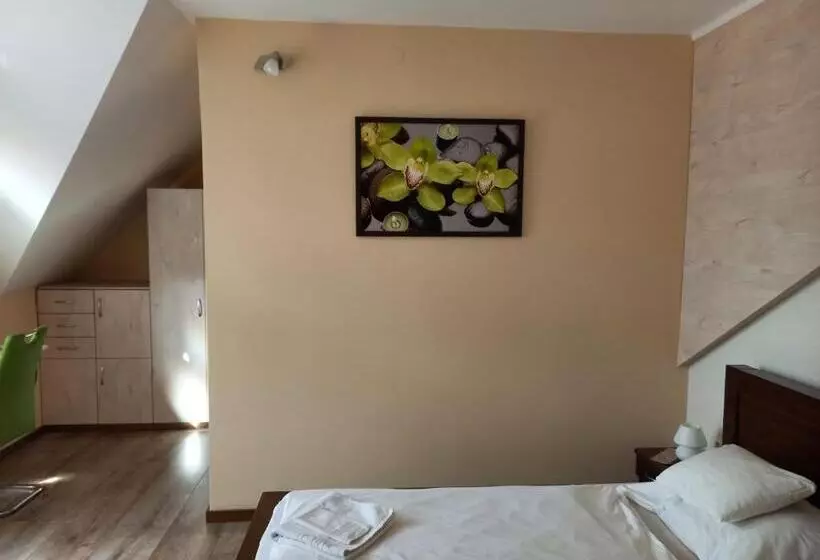 Pension Médea Apartman