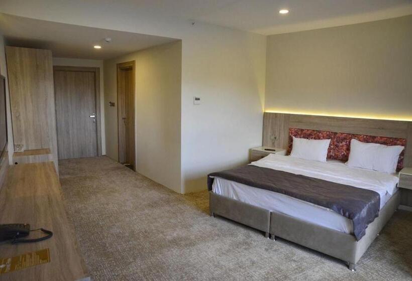 Adanis Park Termal Otel