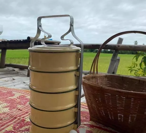 ベッドアンドブレックファースト Kratomrimtung Homestay กระท่อมริมทุ่งโฮมสเตย์