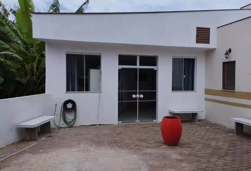 ベッドアンドブレックファースト Hostel Nostra Cuesta