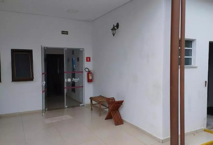 ベッドアンドブレックファースト Hostel Nostra Cuesta