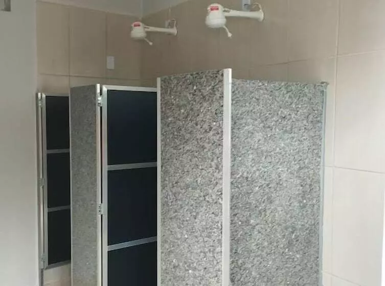 ベッドアンドブレックファースト Hostel Nostra Cuesta