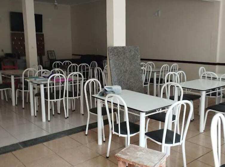 Bed & Breakfast Hostel Nostra Cuesta