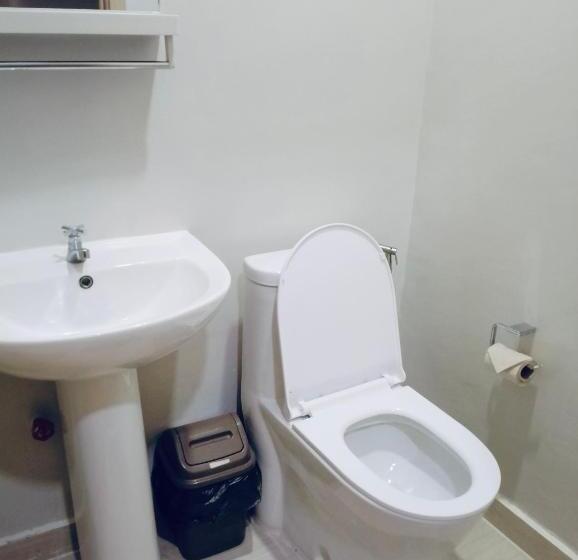 Zeecation House Cebu Small Pets Welcome, Prime Location