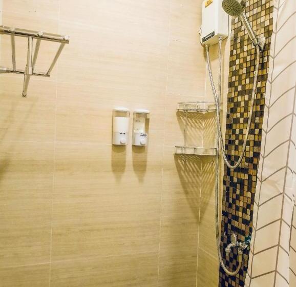 Zeecation House Cebu Small Pets Welcome, Prime Location