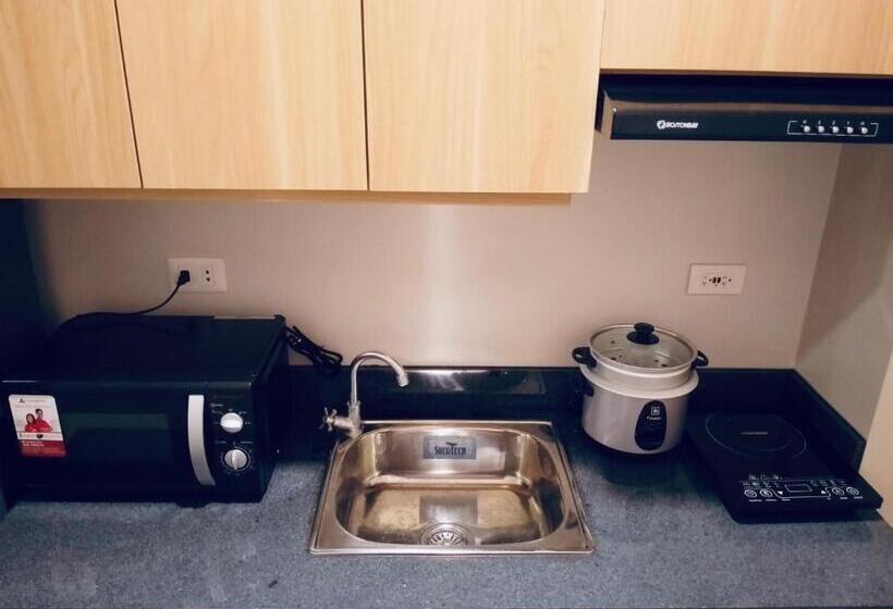 Zeecation House Cebu Small Pets Welcome, Prime Location