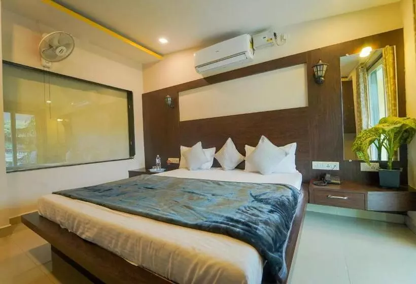 ホテル A Cozy Private Room With Bathtub And Balcony With Common Pool