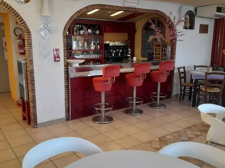 Hotel Antony
