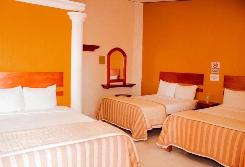 فندق Central Comitán