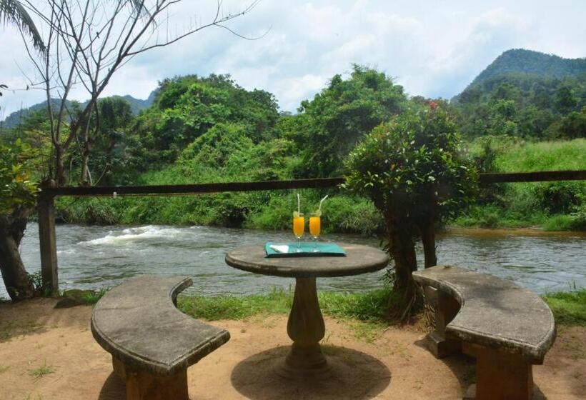 בית מלון כפרי Ceylon Adventure Sports