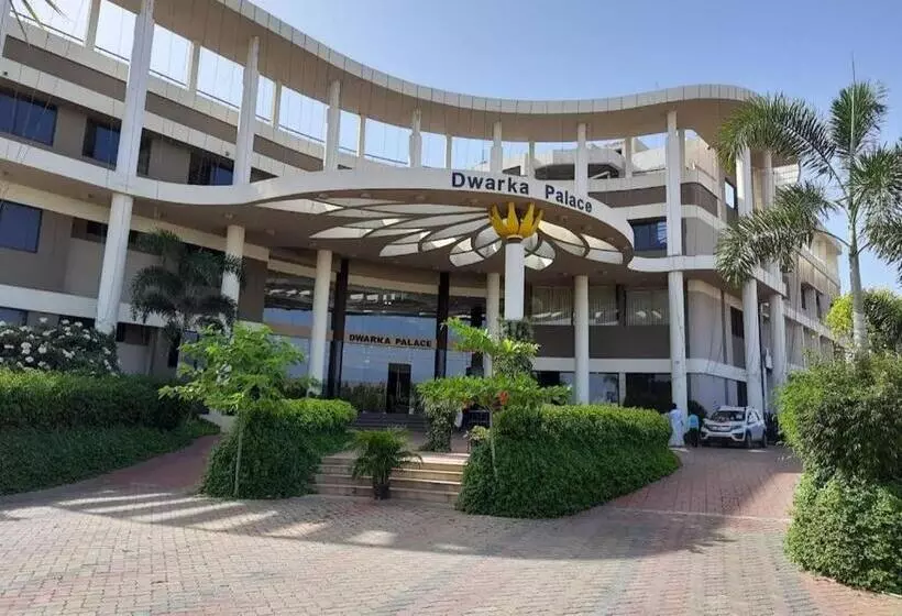 ホテル Dwarka Palace Luxury